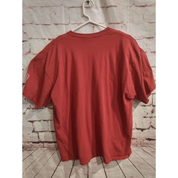 Leinenkugel's Mens T Shirt Tee XL Red Family Road Trip Beer Brewing Cotton - Picture 2 of 5